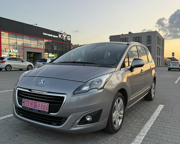 Пежо 5008, объемом двигателя 1.56 л и пробегом 208 тыс. км за 9650 $, фото 16 на Automoto.ua