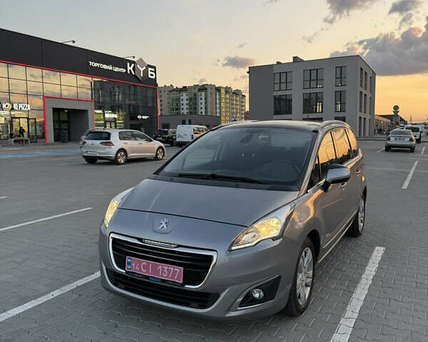 Пежо 5008, объемом двигателя 1.56 л и пробегом 208 тыс. км за 9650 $, фото 10 на Automoto.ua