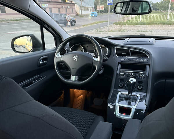 Пежо 5008, объемом двигателя 1.56 л и пробегом 208 тыс. км за 9650 $, фото 26 на Automoto.ua