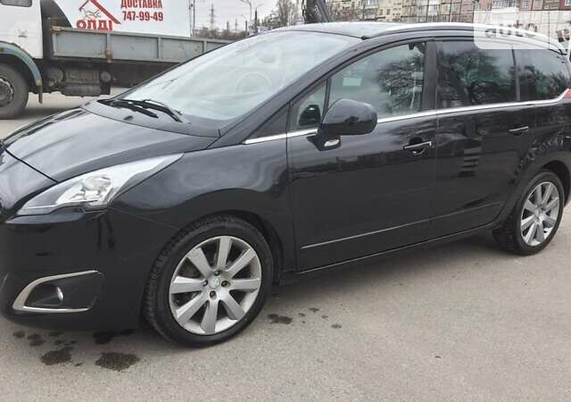 Пежо 5008, объемом двигателя 1.56 л и пробегом 114 тыс. км за 11555 $, фото 19 на Automoto.ua