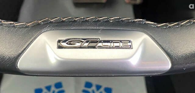 Пежо 5008, об'ємом двигуна 1.5 л та пробігом 142 тис. км за 23450 $, фото 17 на Automoto.ua