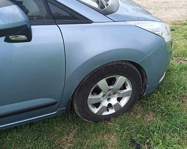 Пежо 5008, объемом двигателя 1.56 л и пробегом 205 тыс. км за 6850 $, фото 8 на Automoto.ua
