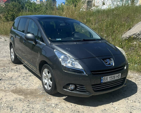 Пежо 5008, объемом двигателя 1.6 л и пробегом 220 тыс. км за 7000 $, фото 1 на Automoto.ua