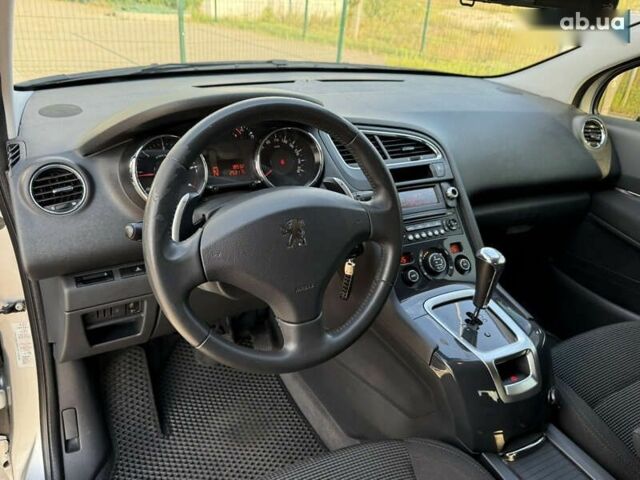 Пежо 5008, объемом двигателя 1.6 л и пробегом 253 тыс. км за 6300 $, фото 23 на Automoto.ua