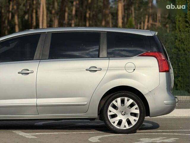 Пежо 5008, объемом двигателя 1.6 л и пробегом 253 тыс. км за 6300 $, фото 8 на Automoto.ua