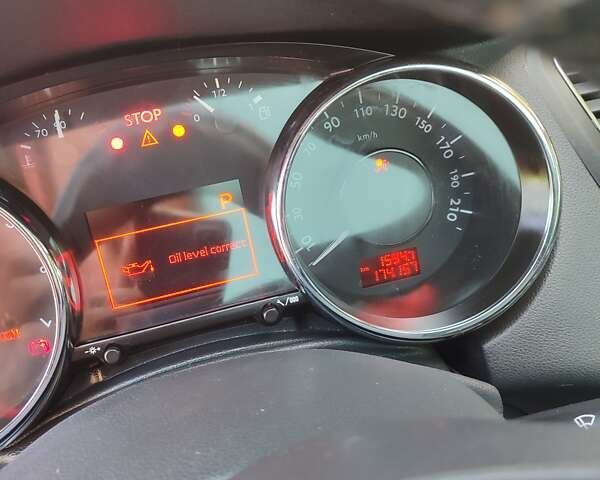 Пежо 5008, объемом двигателя 0 л и пробегом 174 тыс. км за 7850 $, фото 22 на Automoto.ua