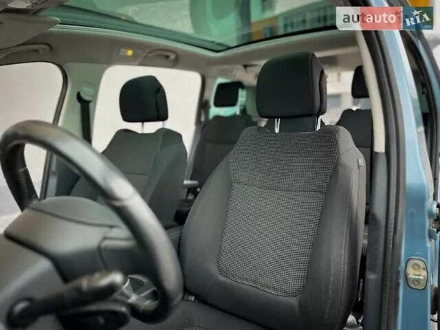 Пежо 5008, объемом двигателя 1.6 л и пробегом 240 тыс. км за 6000 $, фото 20 на Automoto.ua