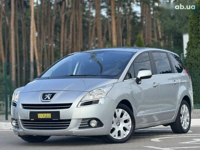 Пежо 5008, объемом двигателя 1.6 л и пробегом 253 тыс. км за 6300 $, фото 1 на Automoto.ua