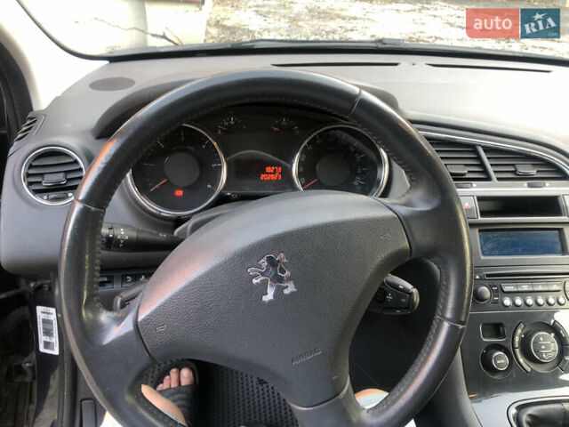 Пежо 5008, объемом двигателя 1.6 л и пробегом 273 тыс. км за 6900 $, фото 4 на Automoto.ua