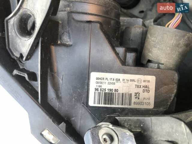 Пежо 5008, объемом двигателя 1.6 л и пробегом 273 тыс. км за 6900 $, фото 6 на Automoto.ua