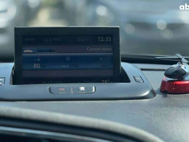 Пежо 5008, об'ємом двигуна 1.6 л та пробігом 306 тис. км за 9000 $, фото 19 на Automoto.ua