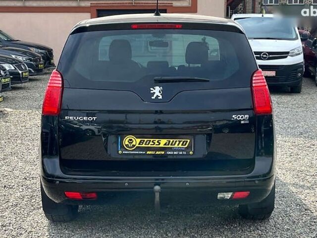 Пежо 5008, объемом двигателя 1.6 л и пробегом 254 тыс. км за 9999 $, фото 4 на Automoto.ua