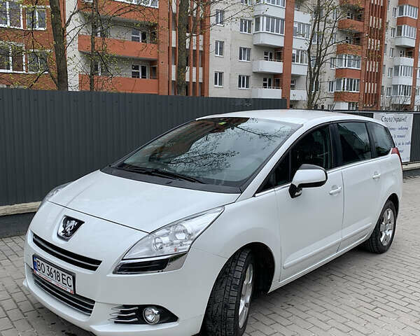 Пежо 5008, об'ємом двигуна 1.6 л та пробігом 166 тис. км за 7500 $, фото 1 на Automoto.ua