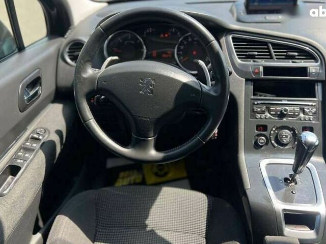 Пежо 5008, об'ємом двигуна 1.6 л та пробігом 306 тис. км за 9000 $, фото 15 на Automoto.ua