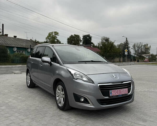 Пежо 5008, объемом двигателя 1.56 л и пробегом 208 тыс. км за 9699 $, фото 1 на Automoto.ua