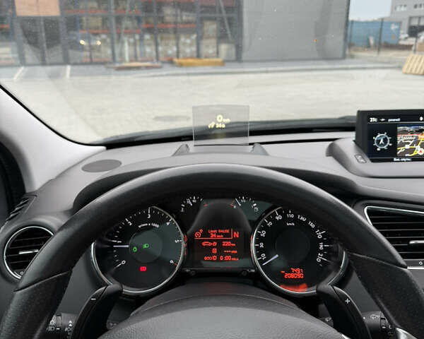 Пежо 5008, объемом двигателя 1.56 л и пробегом 208 тыс. км за 9699 $, фото 43 на Automoto.ua