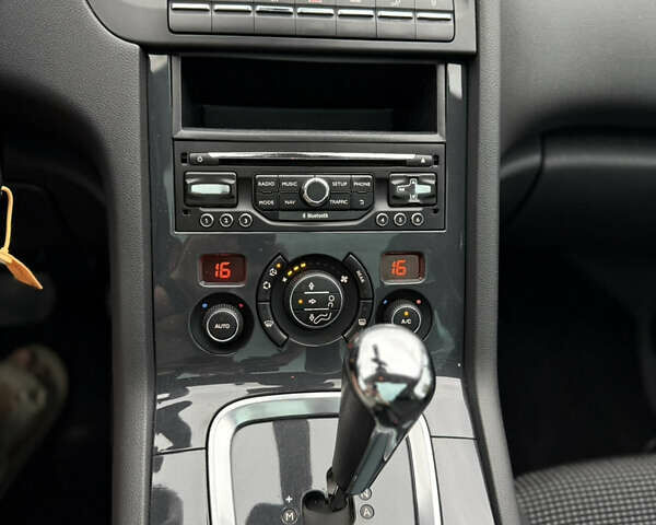 Пежо 5008, объемом двигателя 1.56 л и пробегом 208 тыс. км за 9699 $, фото 19 на Automoto.ua