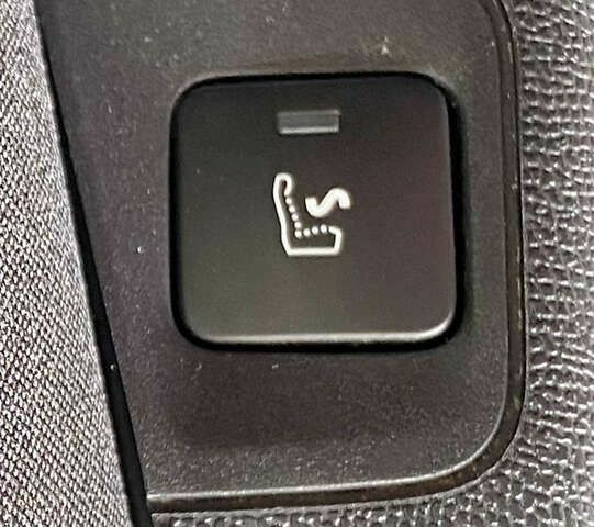 Пежо 5008, объемом двигателя 1.5 л и пробегом 142 тыс. км за 23450 $, фото 17 на Automoto.ua