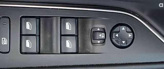 Пежо 5008, объемом двигателя 1.5 л и пробегом 142 тыс. км за 23450 $, фото 22 на Automoto.ua