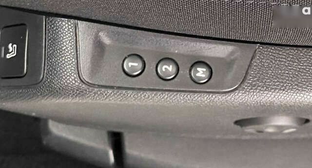 Пежо 5008, объемом двигателя 1.5 л и пробегом 142 тыс. км за 23450 $, фото 9 на Automoto.ua