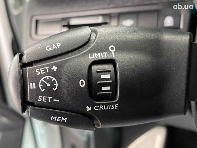 Пежо 5008, об'ємом двигуна 2 л та пробігом 189 тис. км за 23950 $, фото 17 на Automoto.ua