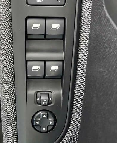 Пежо 5008, об'ємом двигуна 1.5 л та пробігом 152 тис. км за 20850 $, фото 8 на Automoto.ua