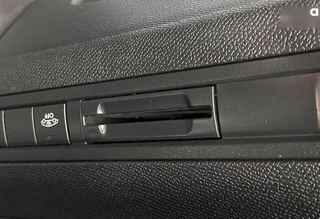 Пежо 5008, об'ємом двигуна 2 л та пробігом 189 тис. км за 23950 $, фото 20 на Automoto.ua