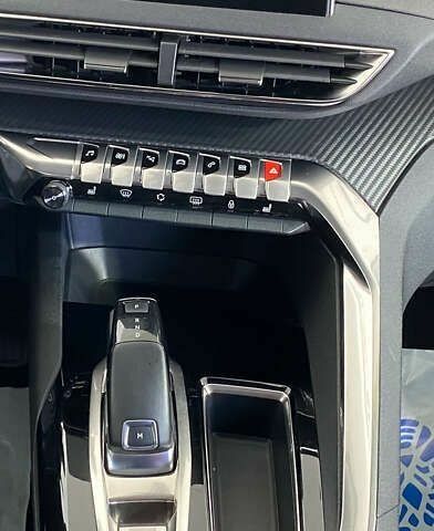 Пежо 5008, об'ємом двигуна 1.5 л та пробігом 171 тис. км за 20850 $, фото 16 на Automoto.ua