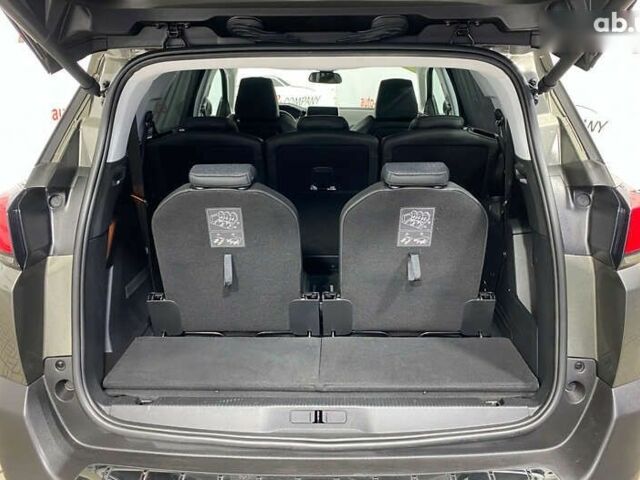 Пежо 5008, об'ємом двигуна 1.5 л та пробігом 159 тис. км за 22650 $, фото 4 на Automoto.ua