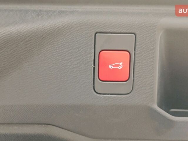 Пежо 5008, об'ємом двигуна 1.6 л та пробігом 0 тис. км за 42150 $, фото 14 на Automoto.ua