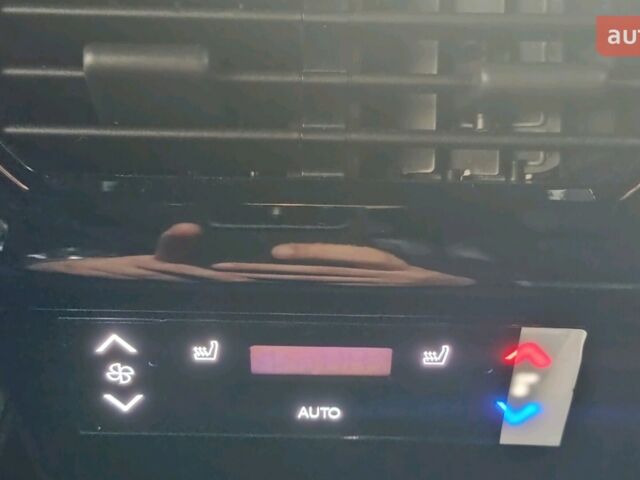 Пежо 5008, об'ємом двигуна 1.6 л та пробігом 0 тис. км за 42150 $, фото 12 на Automoto.ua