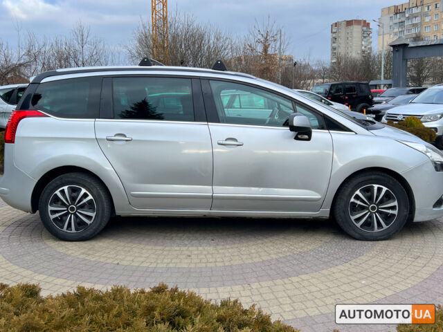 Серый Пежо 5008, объемом двигателя 2 л и пробегом 326 тыс. км за 8600 $, фото 7 на Automoto.ua