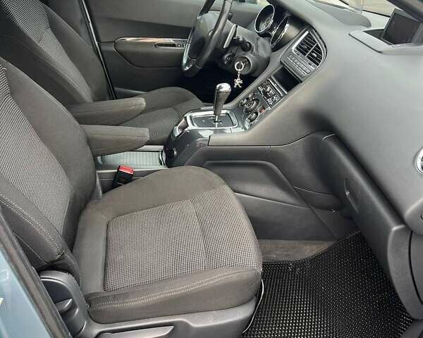Сірий Пежо 5008, об'ємом двигуна 1.6 л та пробігом 249 тис. км за 6400 $, фото 24 на Automoto.ua