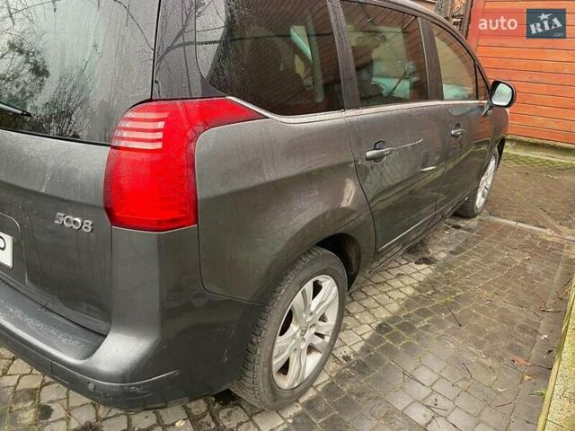 Серый Пежо 5008, объемом двигателя 1.56 л и пробегом 210 тыс. км за 8900 $, фото 2 на Automoto.ua