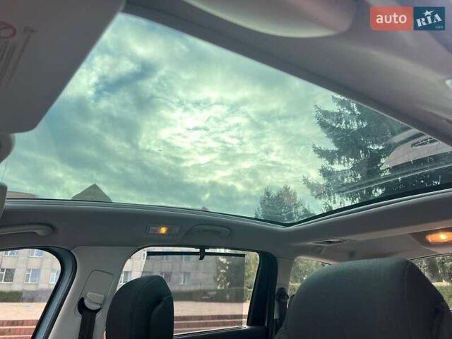 Сірий Пежо 5008, об'ємом двигуна 1.6 л та пробігом 249 тис. км за 6400 $, фото 20 на Automoto.ua