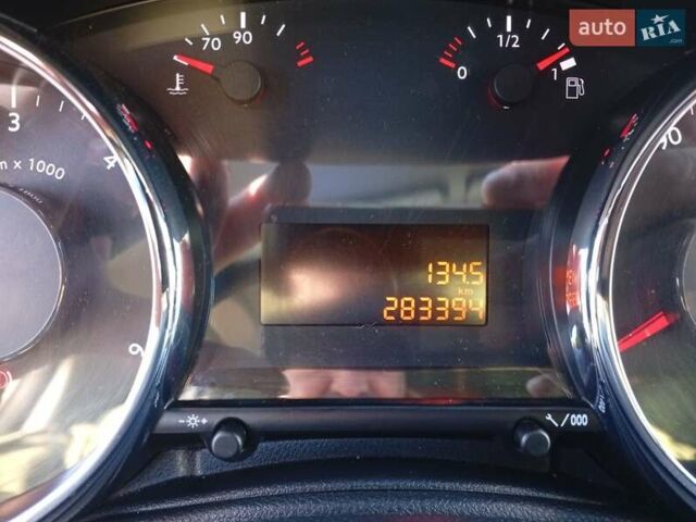 Сірий Пежо 5008, об'ємом двигуна 1.56 л та пробігом 283 тис. км за 6500 $, фото 16 на Automoto.ua