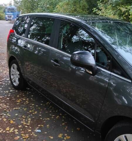 Сірий Пежо 5008, об'ємом двигуна 1.6 л та пробігом 174 тис. км за 6400 $, фото 9 на Automoto.ua