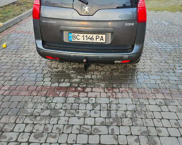 Сірий Пежо 5008, об'ємом двигуна 1.56 л та пробігом 284 тис. км за 6650 $, фото 3 на Automoto.ua