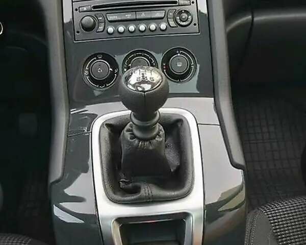 Пежо 5008 2009 в Ивано-Франковске на Automoto.ua Серый Пежо 5008, объемом двигателя 1.6 л и пробегом 146 тыс. км за 7500 $, фото 7 на Automoto.ua