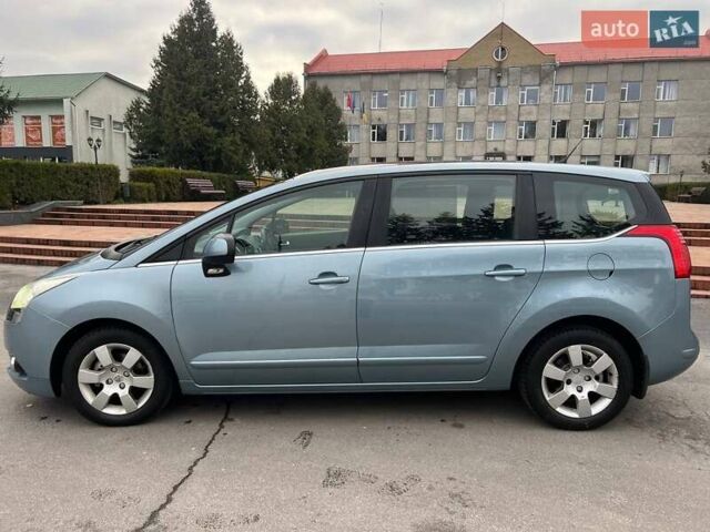 Сірий Пежо 5008, об'ємом двигуна 1.6 л та пробігом 249 тис. км за 6400 $, фото 3 на Automoto.ua
