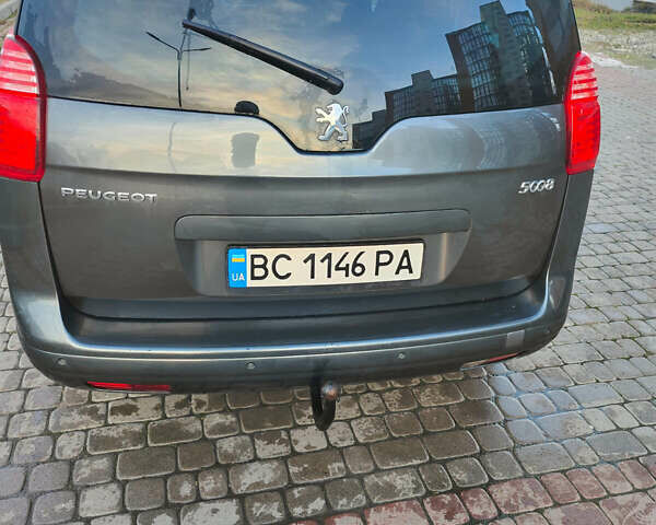 Сірий Пежо 5008, об'ємом двигуна 1.56 л та пробігом 284 тис. км за 6650 $, фото 6 на Automoto.ua
