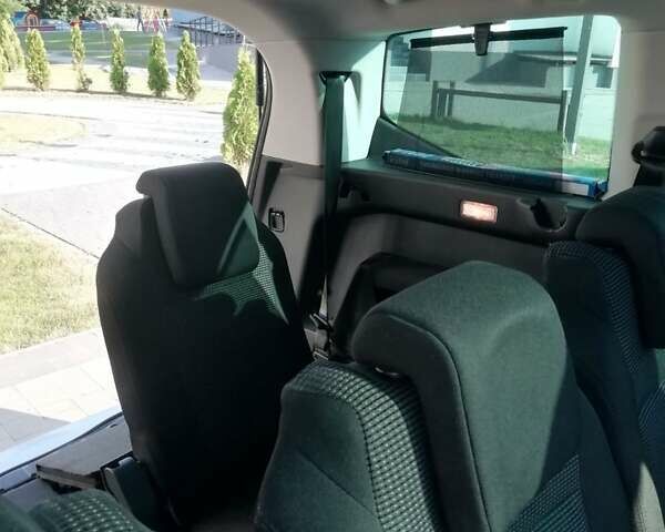 Серый Пежо 5008, объемом двигателя 1.6 л и пробегом 253 тыс. км за 6999 $, фото 8 на Automoto.ua