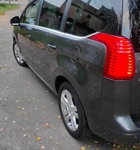 Сірий Пежо 5008, об'ємом двигуна 1.6 л та пробігом 174 тис. км за 6400 $, фото 7 на Automoto.ua
