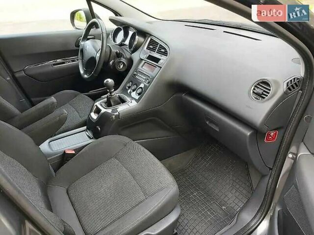 Пежо 5008 2009 в Ивано-Франковске на Automoto.ua Серый Пежо 5008, объемом двигателя 1.6 л и пробегом 146 тыс. км за 7500 $, фото 23 на Automoto.ua