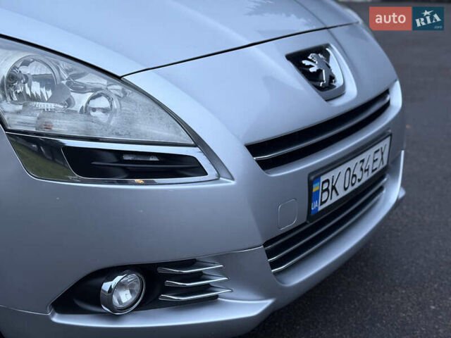 Сірий Пежо 5008, об'ємом двигуна 1.56 л та пробігом 227 тис. км за 6300 $, фото 25 на Automoto.ua