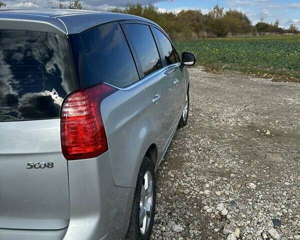 Пежо 5008 2010 в Ивано-Франковске на Automoto.ua Серый Пежо 5008, объемом двигателя 1.56 л и пробегом 227 тыс. км за 8100 $, фото 6 на Automoto.ua