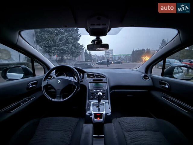 Сірий Пежо 5008, об'ємом двигуна 1.56 л та пробігом 227 тис. км за 6300 $, фото 30 на Automoto.ua