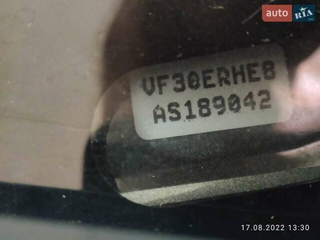 Серый Пежо 5008, объемом двигателя 2 л и пробегом 225 тыс. км за 9594 $, фото 7 на Automoto.ua