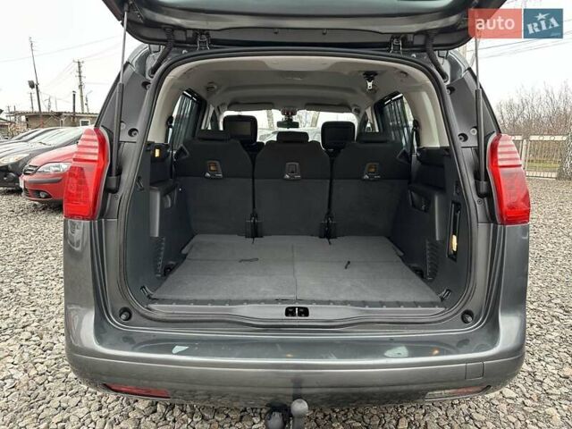 Серый Пежо 5008, объемом двигателя 1.6 л и пробегом 280 тыс. км за 7800 $, фото 12 на Automoto.ua