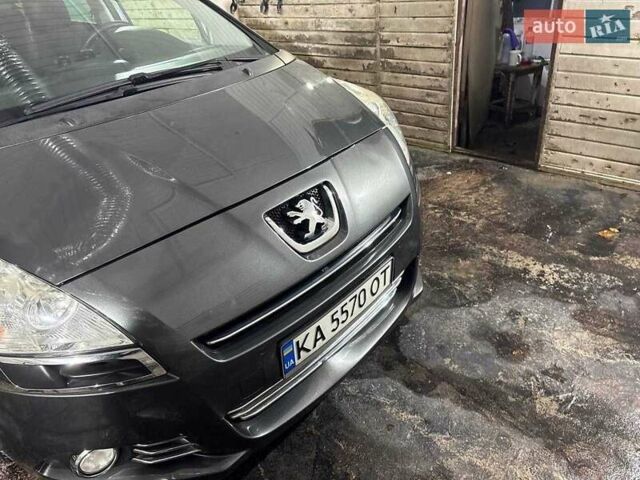 Серый Пежо 5008, объемом двигателя 1.6 л и пробегом 179 тыс. км за 6500 $, фото 8 на Automoto.ua